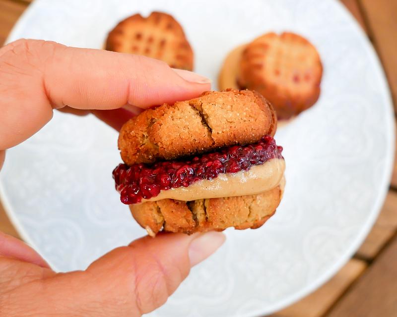 PB & Jam mini cookie sandwich