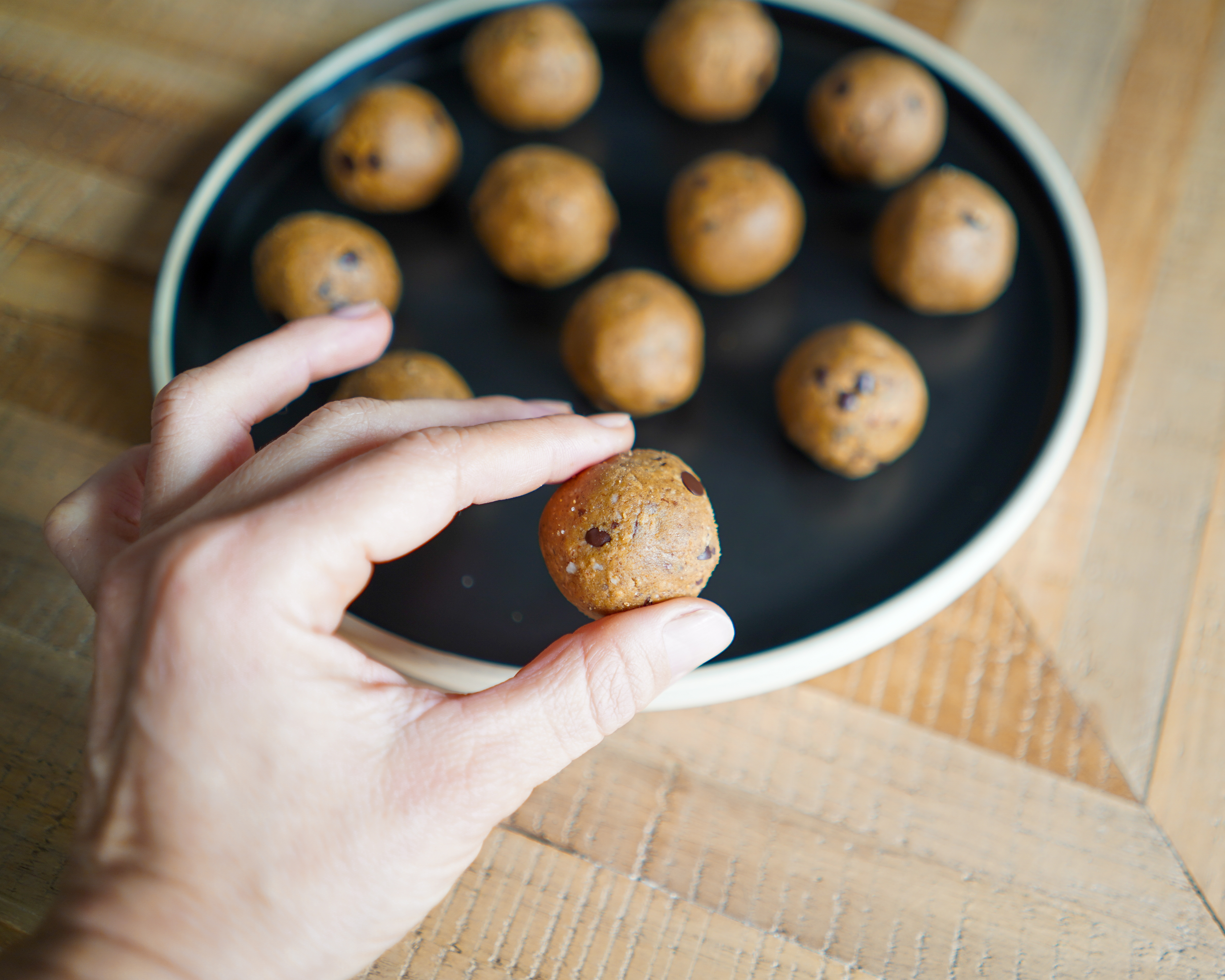 PB Cookie bliss balls