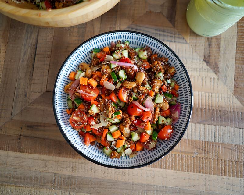 Salade arc-en-ciel au quinoa