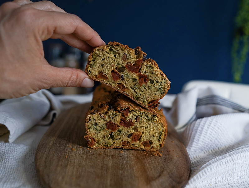 Cake basilic - tomates séchées